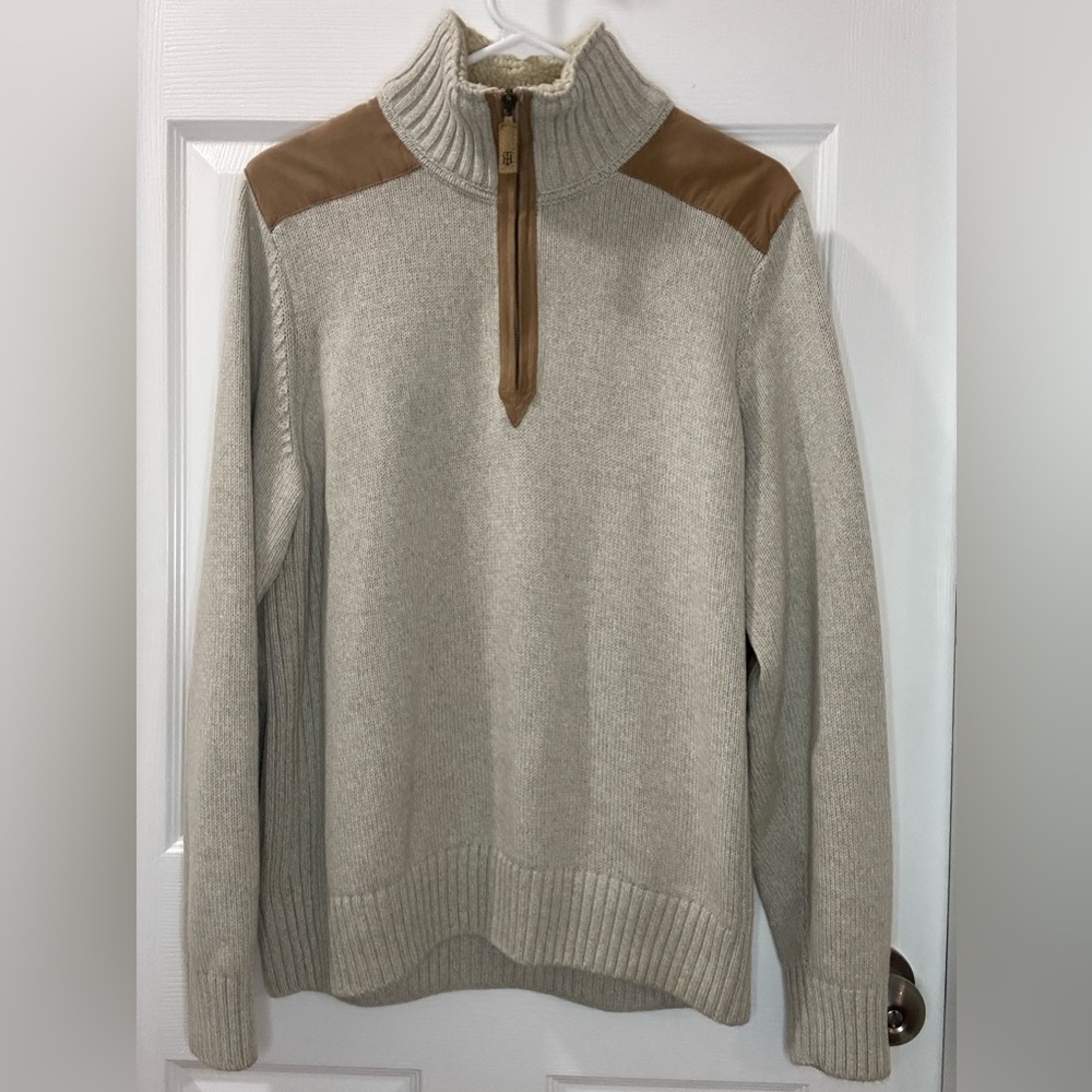 Men’s Tommy Hilfiger 1/4 zip pullover size medium